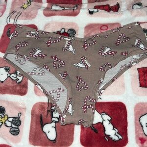 2 PINK christmas panties